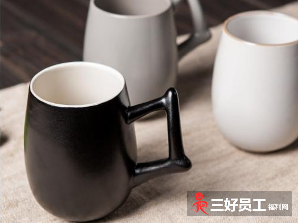 商務禮品:定制陶瓷杯的印刷工藝 商務禮品:定制陶瓷杯的印刷工藝